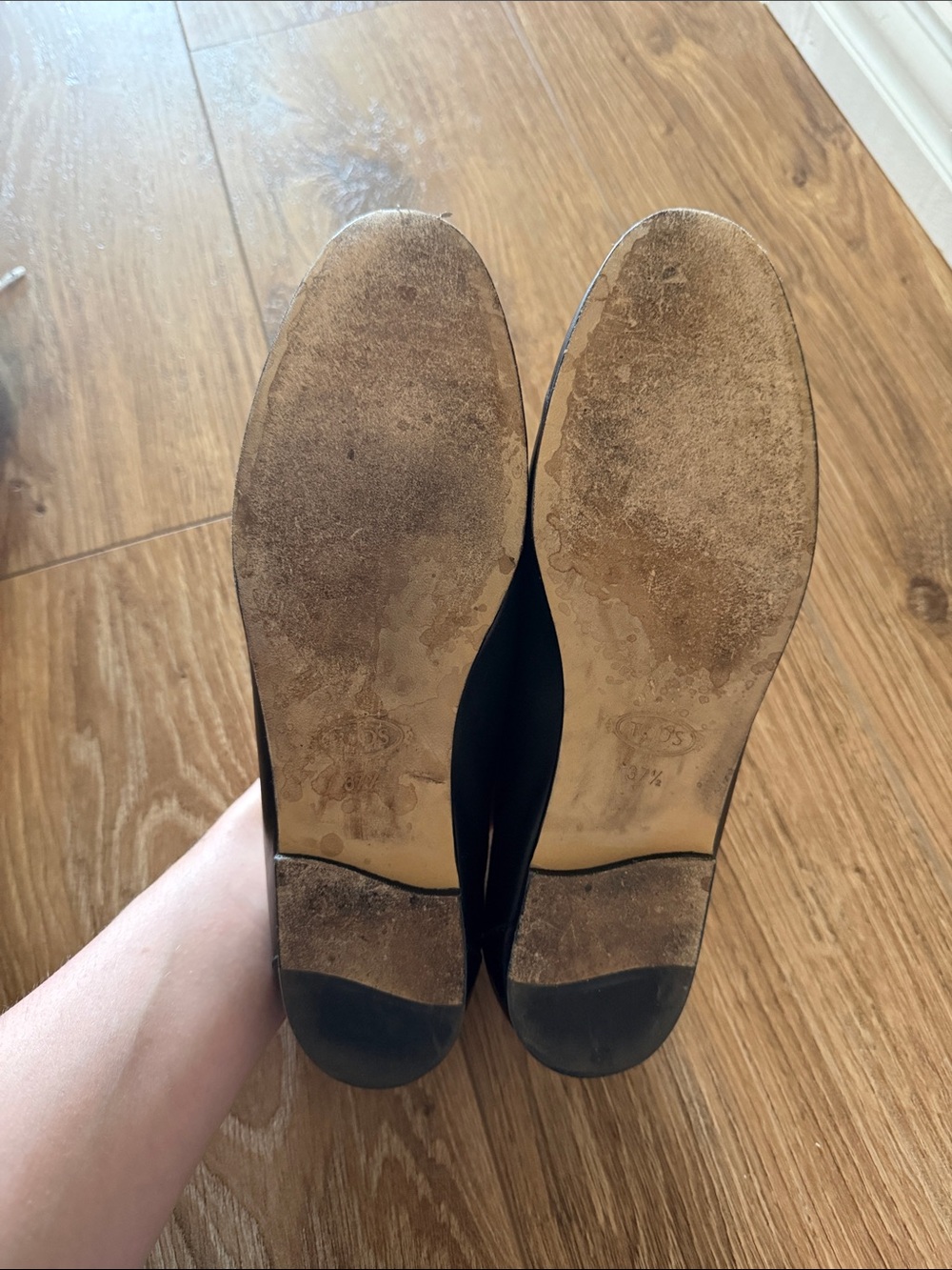 Tod's Clamp Detailed Slip-On Loafer - Picture 3 of 7